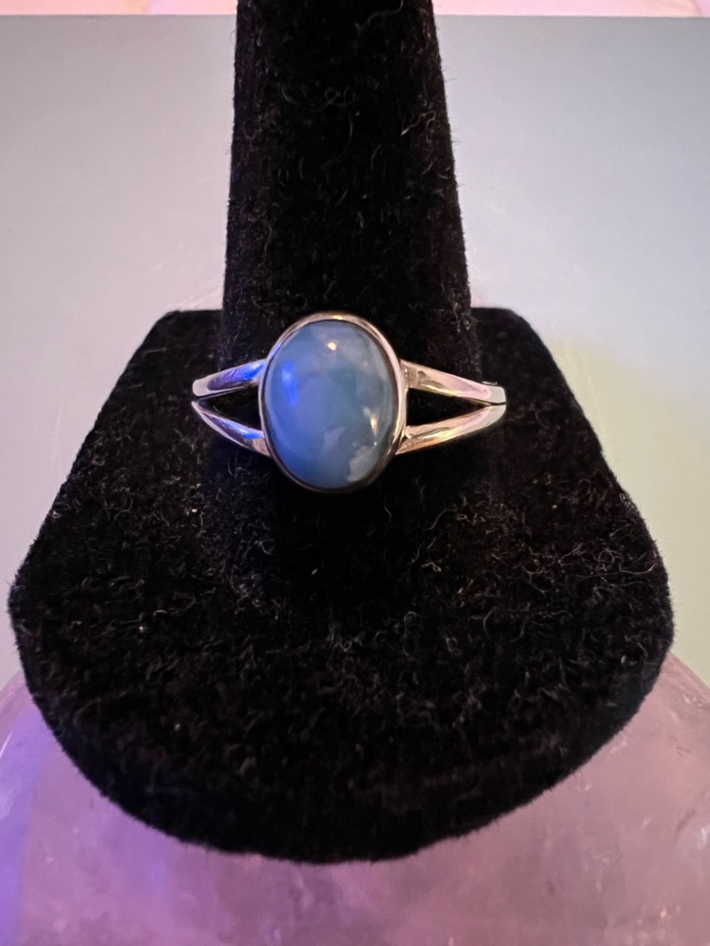 Sterling Silver .925 Beautiful Blue Genuine Larimar Cabochon Ring - Picture 2 of 7